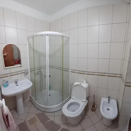 New In The Center Apartamento Shkodër