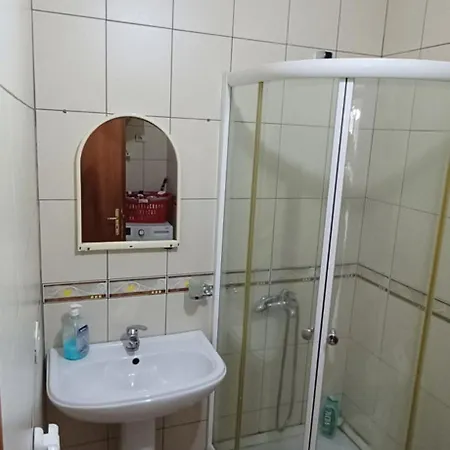 Apartment New In The Center Shkoder