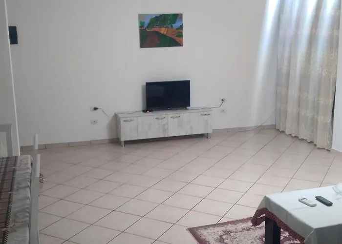 公寓 New In The Center Shkodër