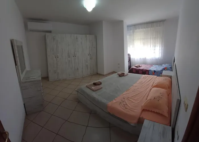 公寓 New In The Center *